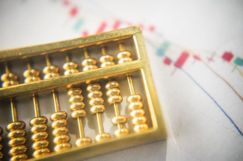 金融机构的“排毒”术：十亿资产包背后的生存博弈