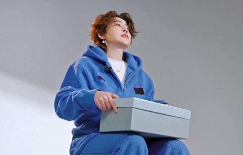  从“背手滑行”到浪姐破防：奥运冠军王濛的真诚方法论 体育新闻 从“背手滑行”到浪姐破防：奥运冠军王濛的真诚方法论 体育新闻