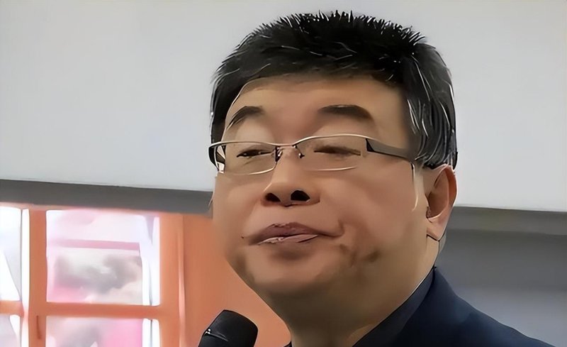  从学术精英到政治弄潮儿：邱毅的职业路径与选择迷途 新闻 从学术精英到政治弄潮儿：邱毅的职业路径与选择迷途 新闻