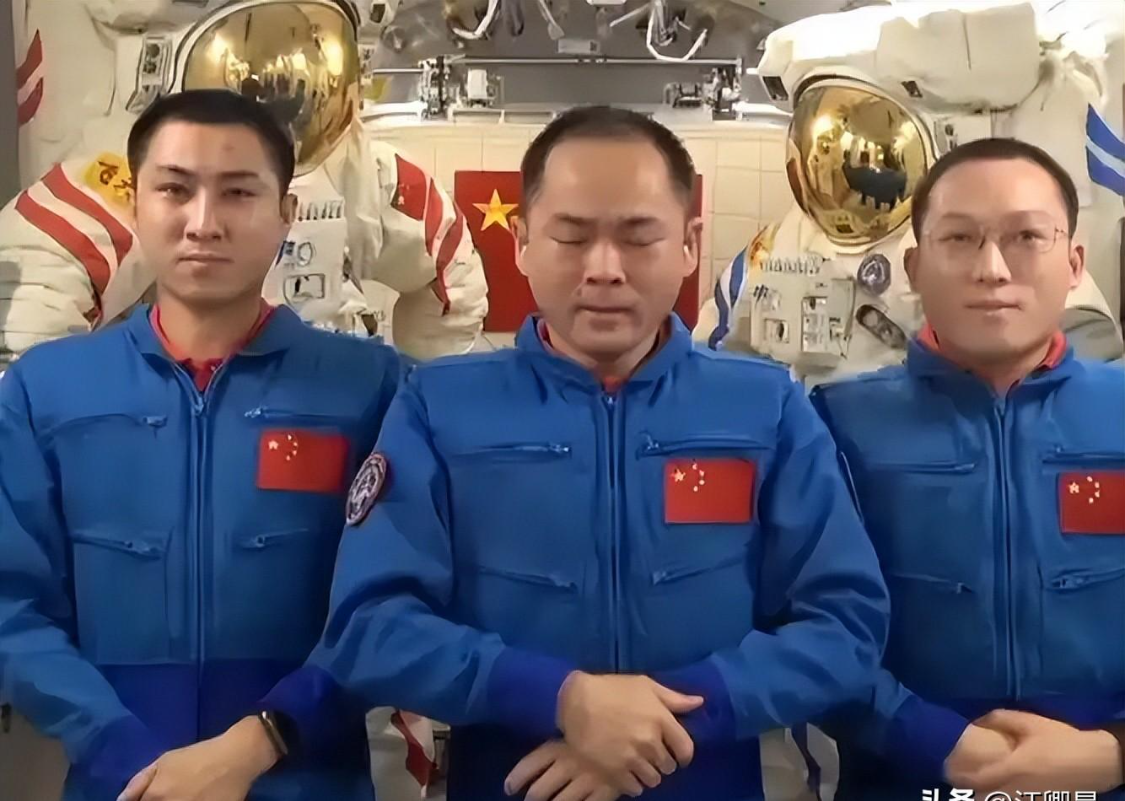  从“按期返回”到“主动延驻”：神舟二十一任务调整的技术推演与价值重估 新闻